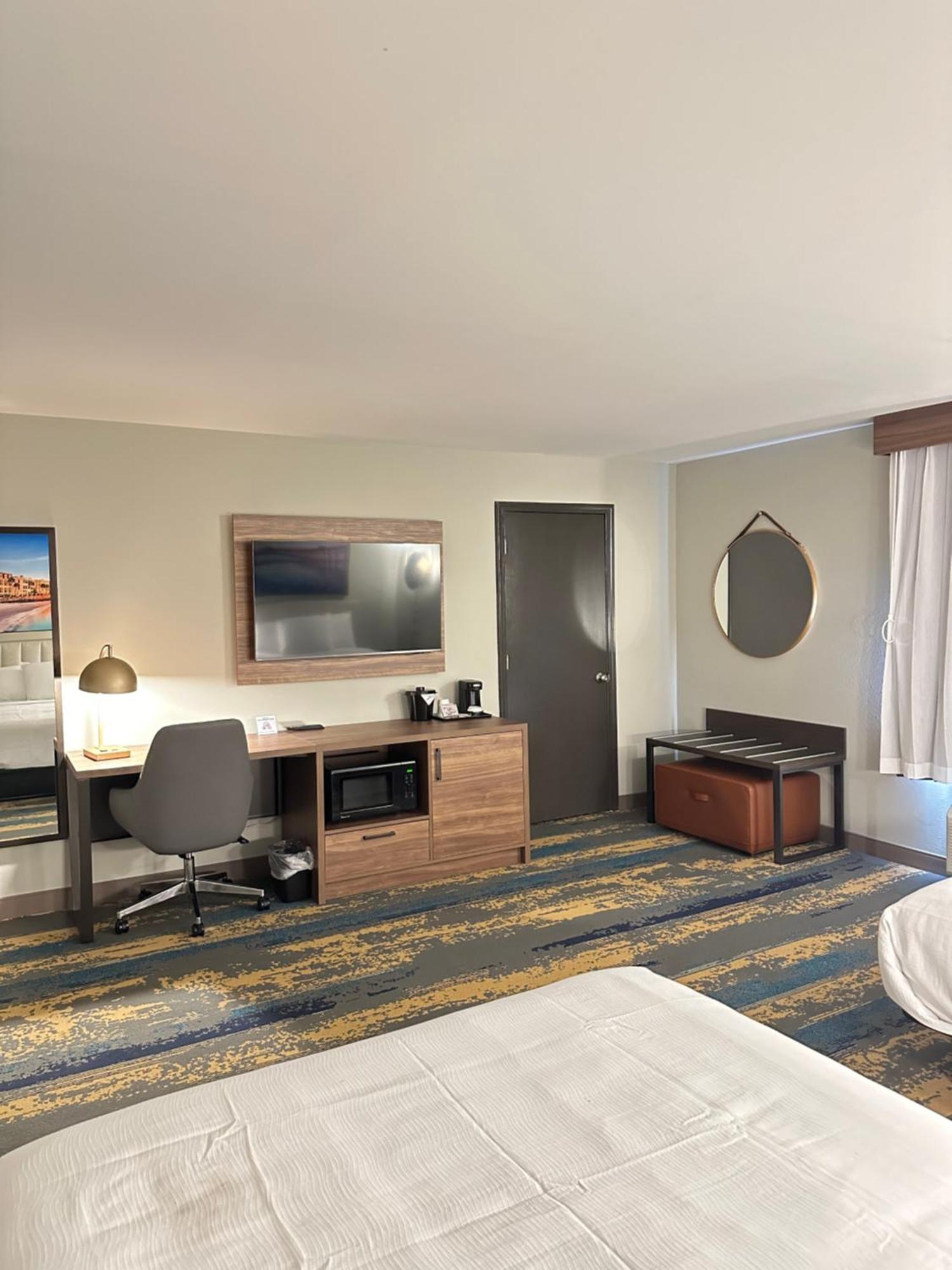 La Quinta Inn By Wyndham Columbia Ne Fort Jackson Buitenkant foto